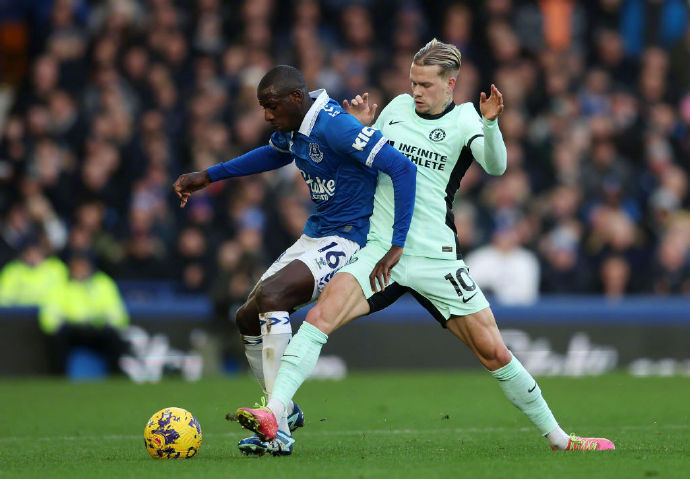 梅斯迎来胜利,逐渐摆脱降级区 梅斯迎来胜利,逐渐摆脱降级区