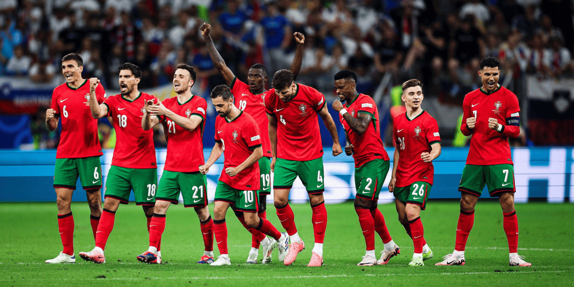 后卫助攻成功，国家队击败对手晋级欧洲杯