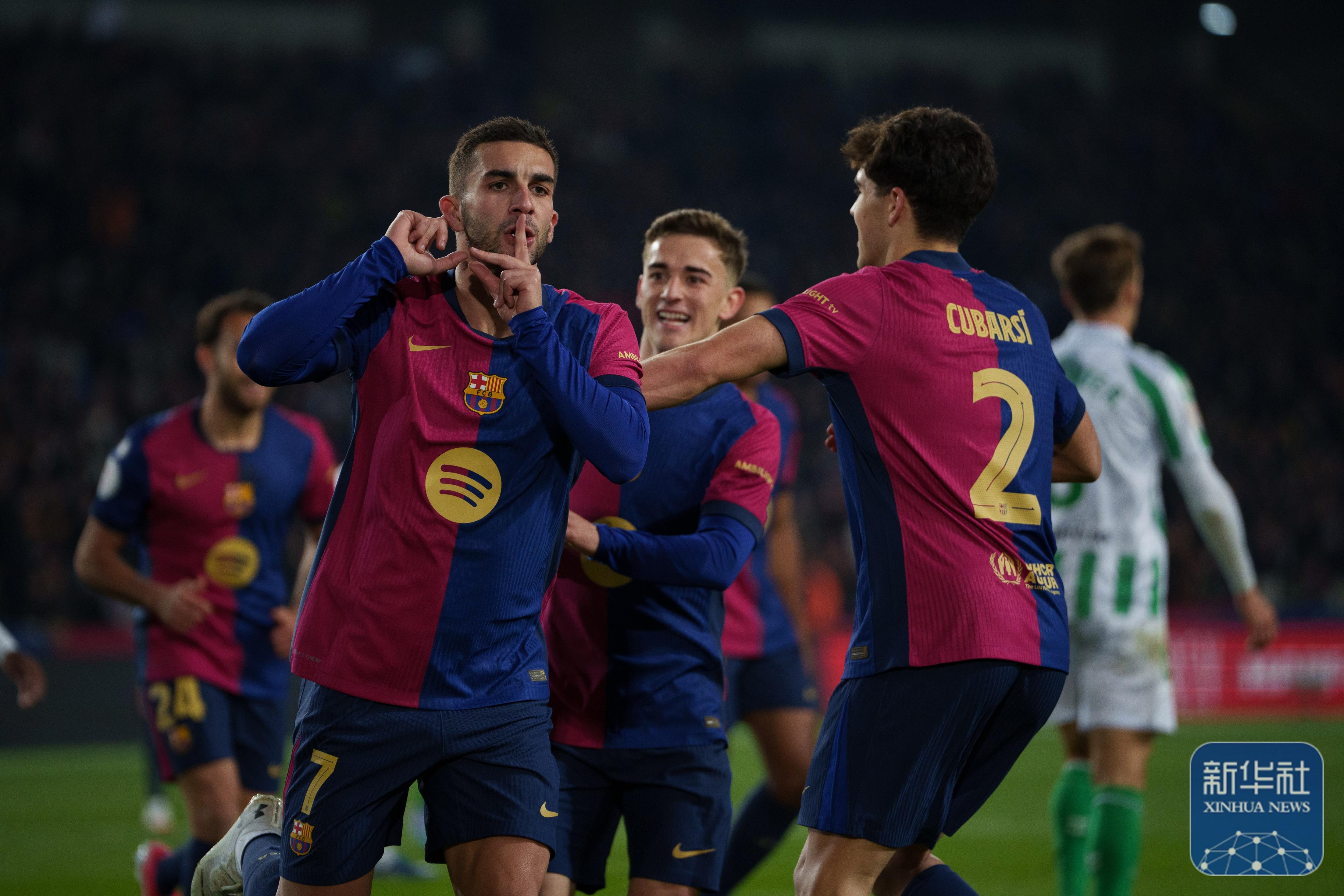 欧洲足球盛宴开启，各队实力较劲争取荣耀的简单介绍