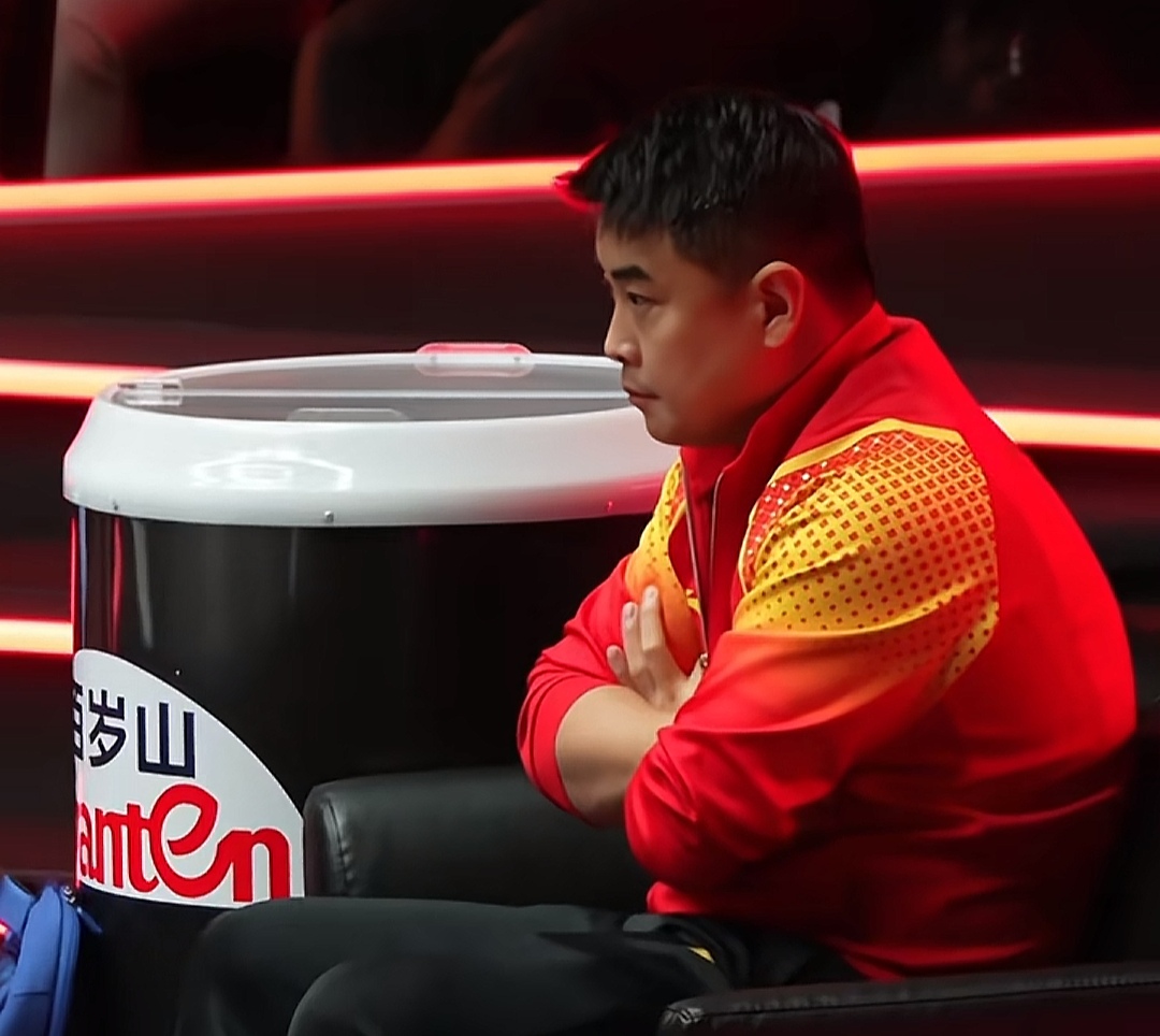 爱游戏入口-韩国队鏖战波兰队，王皓点燃赛场