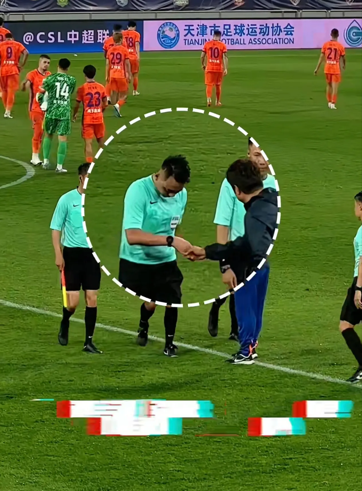 天津队碾压雷霆,库里扛起全队 天津队碾压雷霆,库里扛起全队